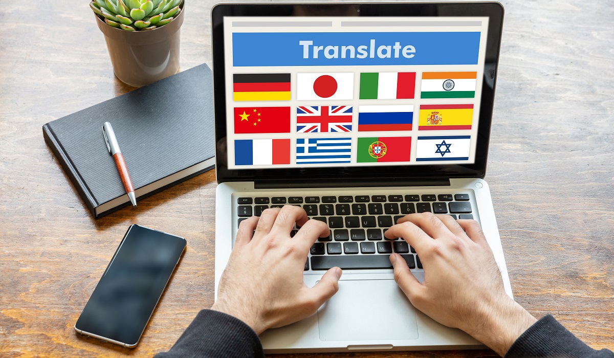 Hire Multilingual Interpreters/Translators with an Outsourcing Service in Qatar
